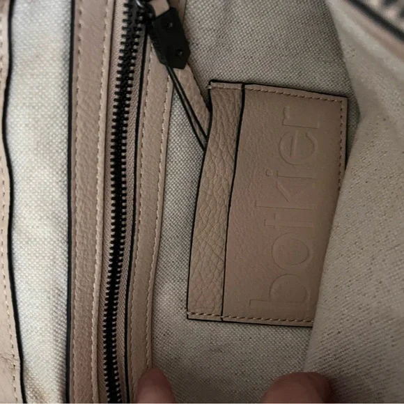Authentic Botkier soft Tan leather convertible Backpack/ cross body / hand bag - Picture 9 of 15